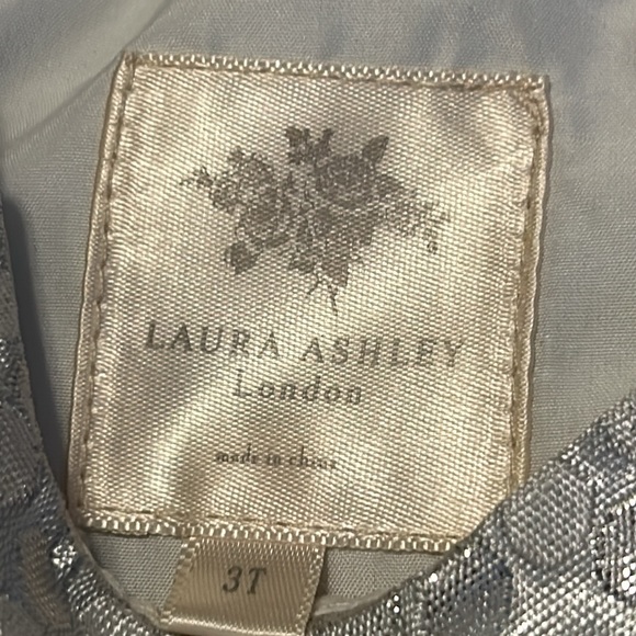 Toddler silver dress - Picture 7 of 8